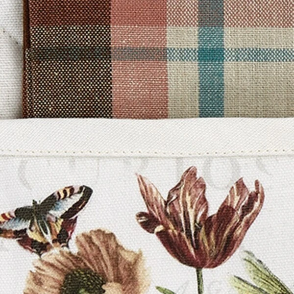 Antiquarian Blooms Pocket Potholder Set 3 Antiquarian Blooms Pocket Potholder Set - Image 3