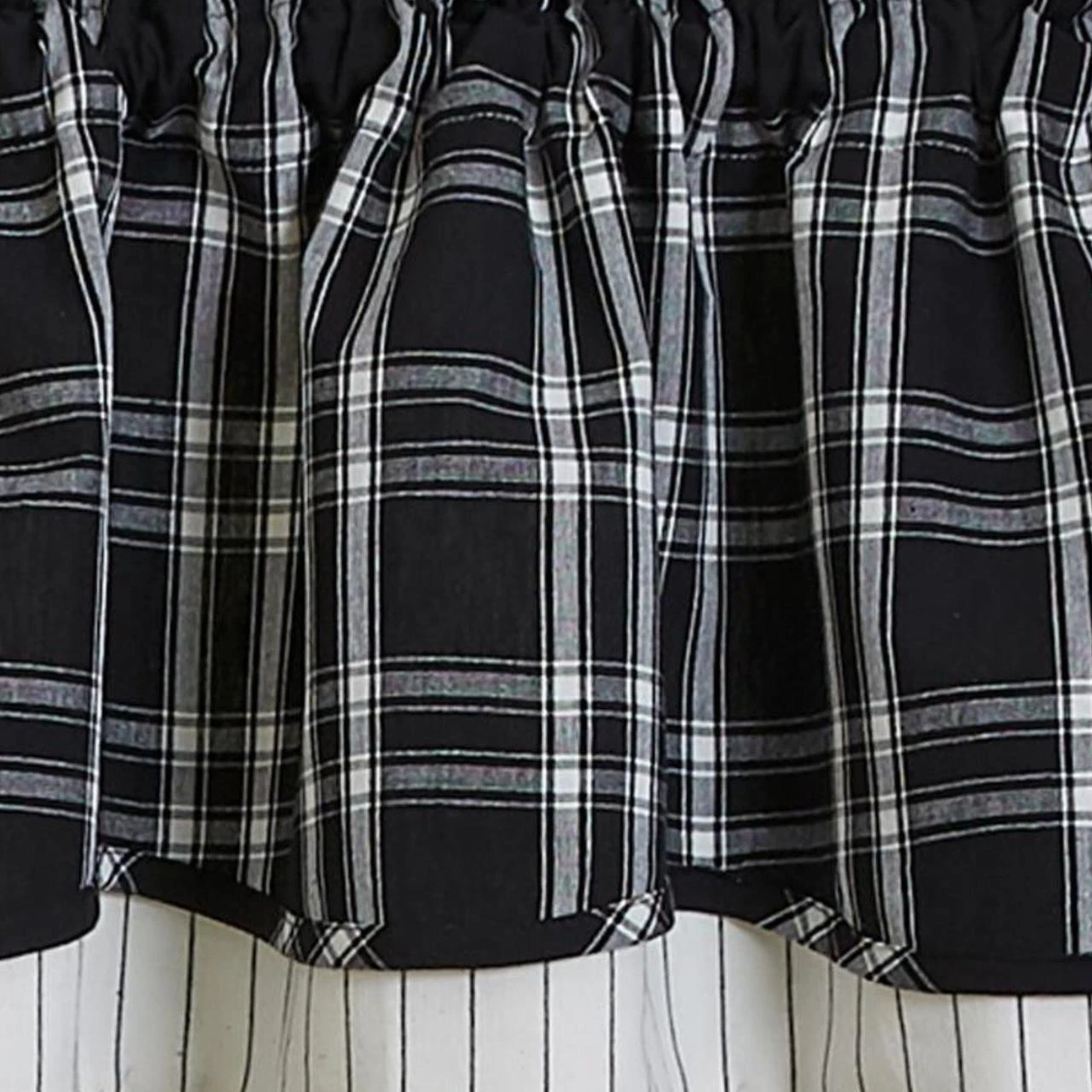 Fairfield Valance - Lined Layered 72x16 4 Fairfield Valance - Lined Layered 72x16 - Image 4