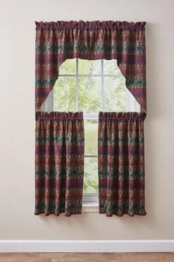 Mountain Bear Swags - 72x36 -Park Designs Shop Mountain Bear Swags 72x36 762242000933 image3 56094.1689087901