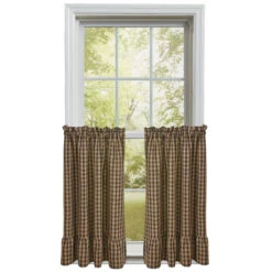 Sturbridge Black Plaid Tiers - Ruffle 72x36