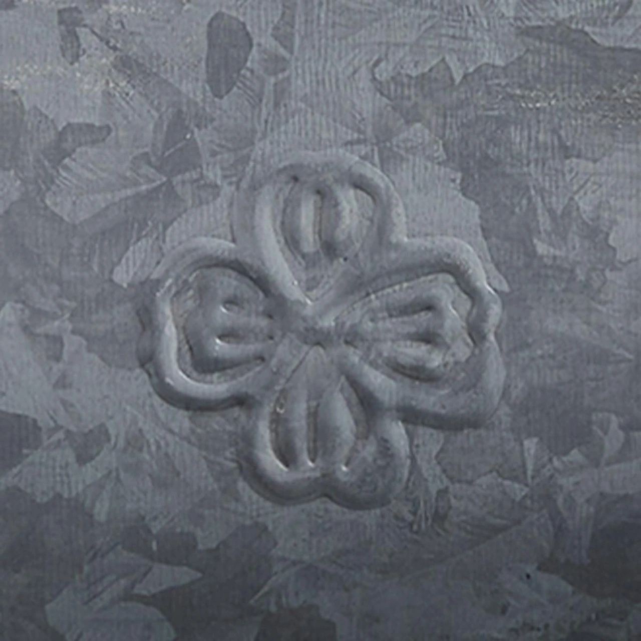 Vintage Napkin Holder And Salt & Pepper Caddy 4 Vintage Napkin Holder And Salt & Pepper Caddy - Image 4